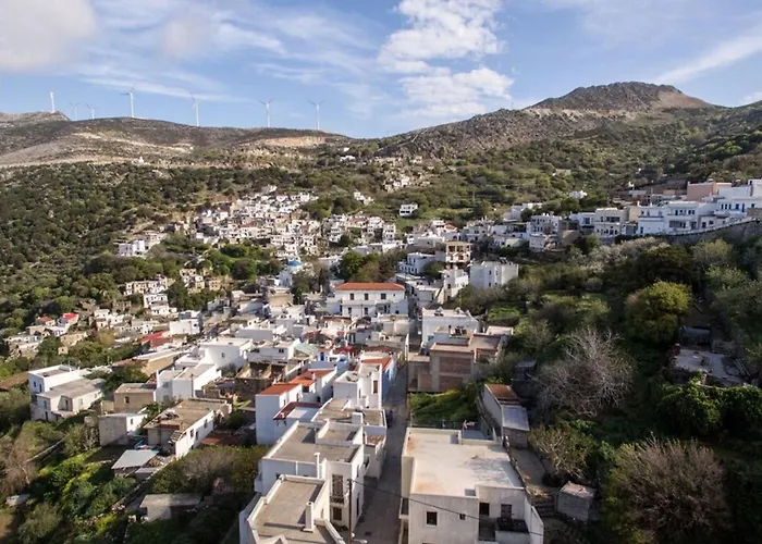 Marina's Traditional Stone House Feriehus *